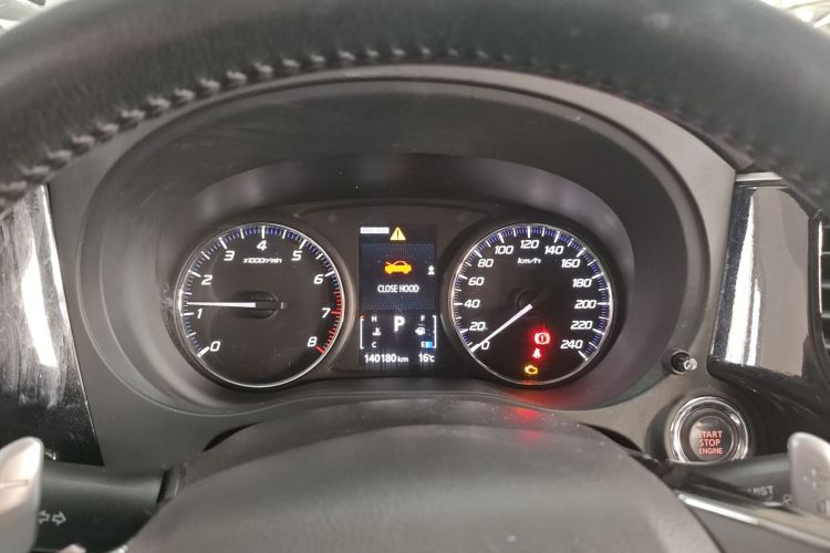 三菱 欧蓝德 2016款 2.4L 四驱精英版 5座中控内饰14