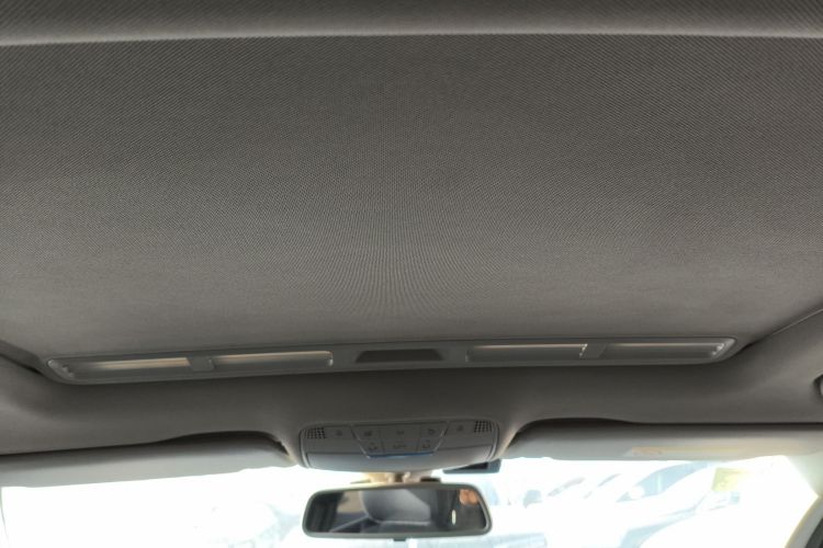 奔驰C级 2018款 C 180 L 时尚型局部细节22