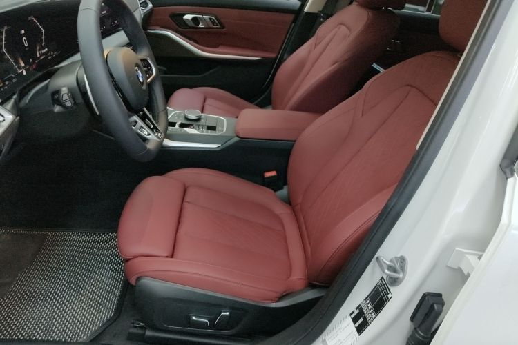 宝马3系 2025款 325Li M运动套装局部细节19