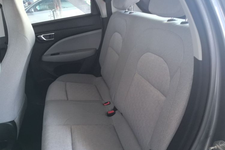 零跑汽车 零跑T03 2022款 玛瑙版中控内饰7004