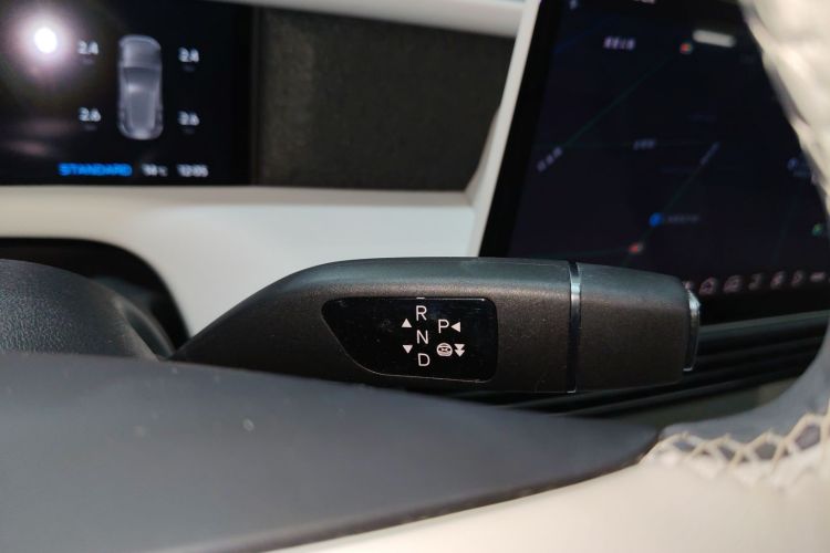 小鹏G6 2023款 580 长续航 Pro中控内饰18