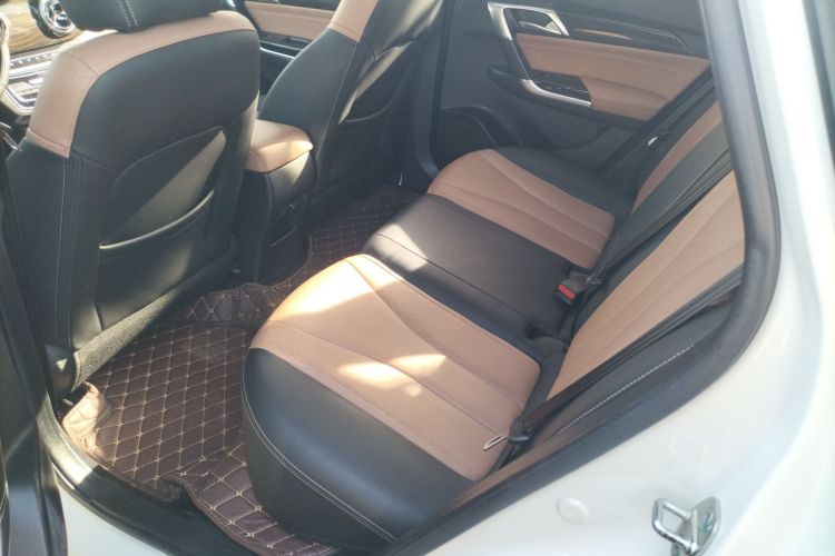 北汽昌河A6 2018款 1.5L 手动豪华版中控内饰21