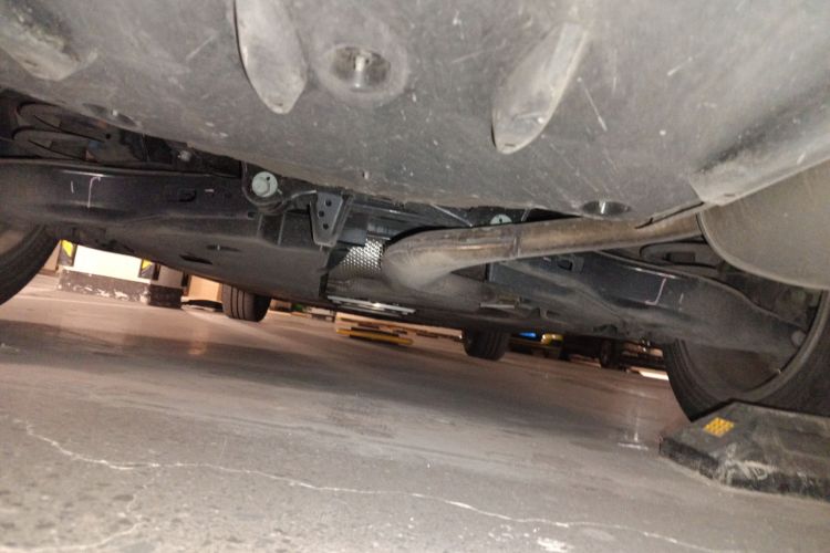 丰田 雷凌 2021款 185T CVT豪华版局部细节9009