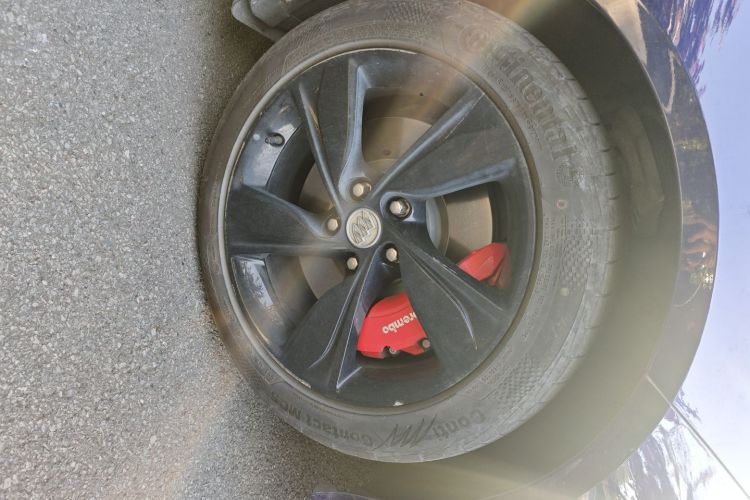 别克 君威 2020款 GS 28T 尊贵型车身外观10