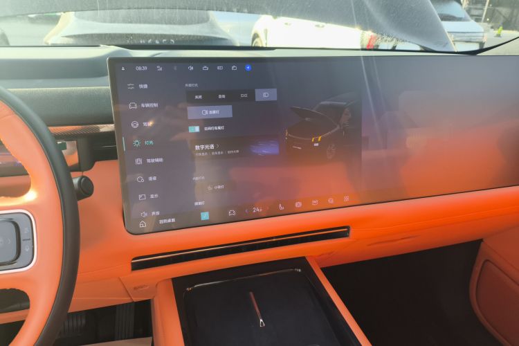 领克900 2025款 1.5T Ultra中控内饰16