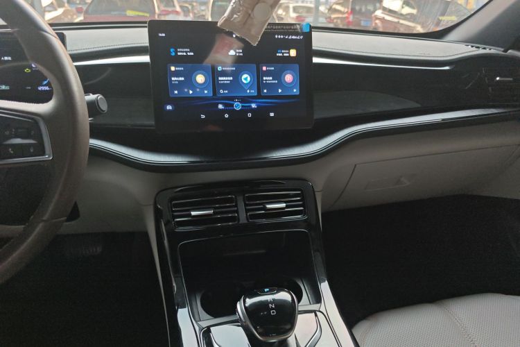 比亚迪 秦PLUS 2024款 荣耀版 DM-i 55KM领先型中控内饰16