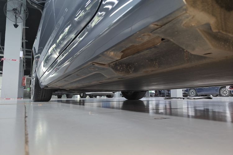 比亚迪 秦PLUS 2021款 EV 500KM 尊贵型局部细节9002