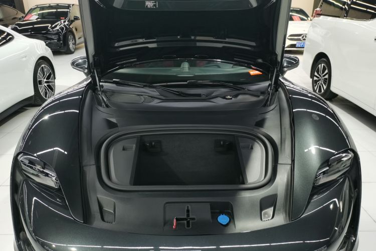 保时捷 2022款 改款 Taycan机舱底盘24