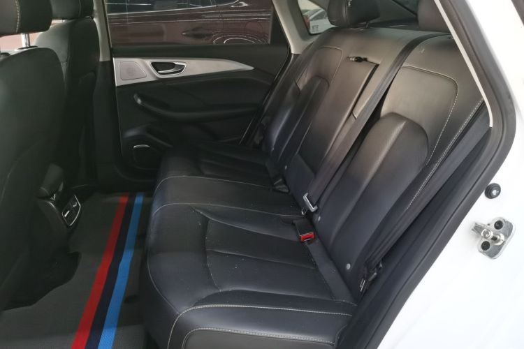 荣威i6 MAX新能源 2023款 EV 420天幕特别版中控内饰21