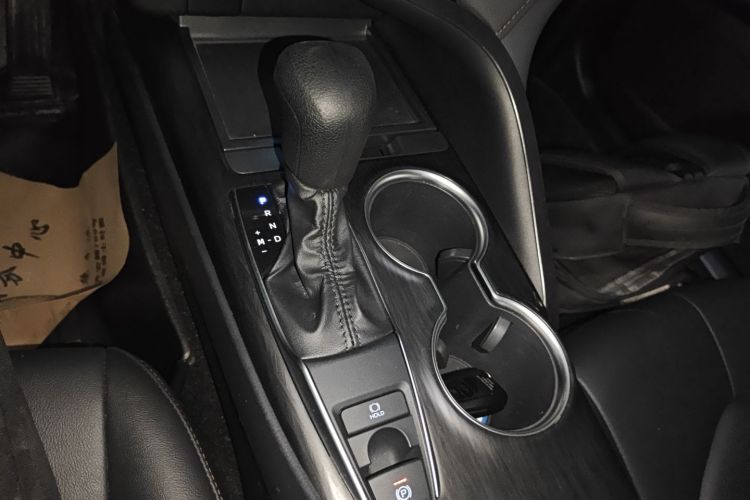 丰田 凯美瑞 2021款 2.0G 豪华版局部细节18