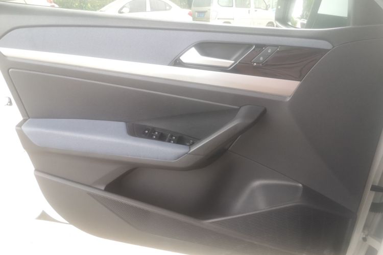 大众 朗逸 2023款 1.5L 自动得逸版中控内饰47