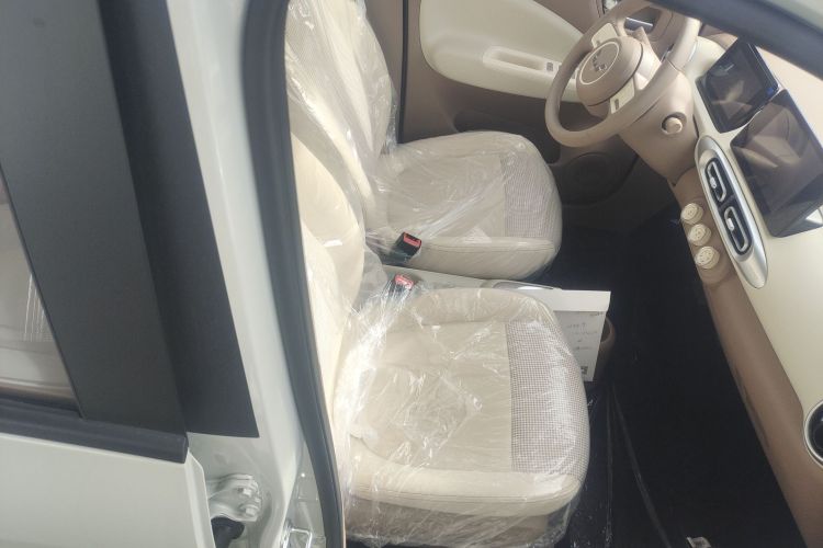 五菱汽车 宏光MINIEV 2025款 四门版 臻享+款局部细节41