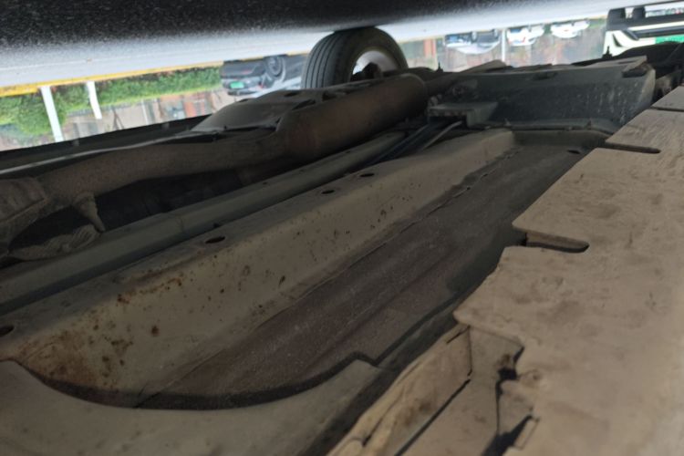 陆风X7 2015款 2.0T 全景尊贵版局部细节9001