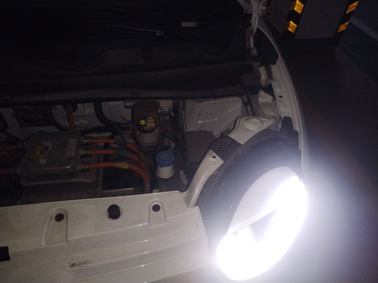 长安启源 长安Lumin 2022款 210km 香甜款