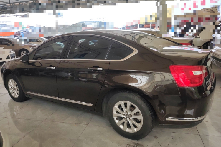 雪铁龙C5 2014款 2.0L 自动尊享型车身外观6003