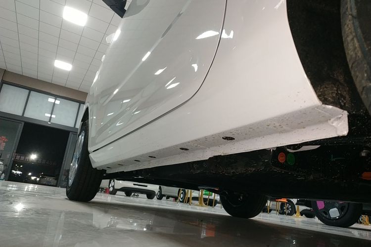 吉利银河 2024款 熊猫mini 200km 耐力熊局部细节9002