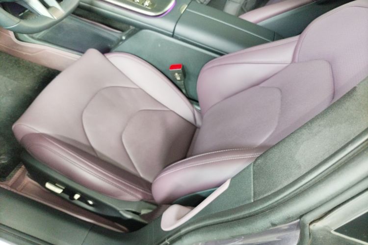 小米汽车 小米SU7 2024款 四驱超长续航高阶智驾Max版局部细节19