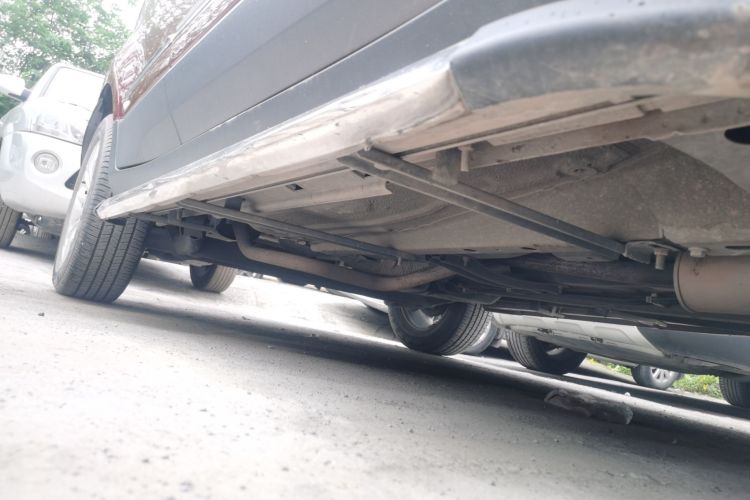 福特 翼搏 2017款 1.5L 手动尊贵型机舱底盘29