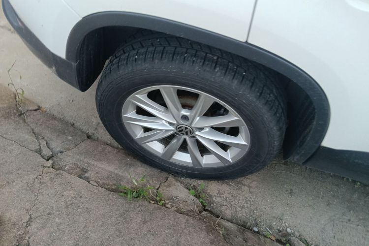 大众 途观 2016款 280TSI 自动两驱丝绸之路风尚版车身外观56