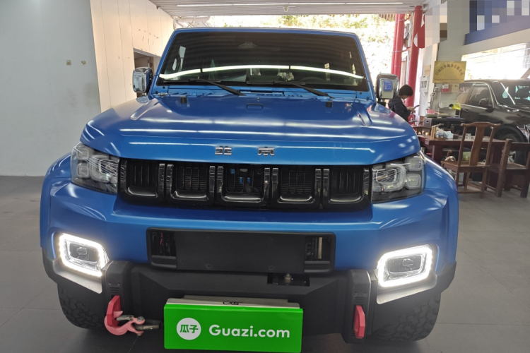 北京BJ40 2021款 2.0D 自动四驱刀锋英雄版侠客型车身外观2