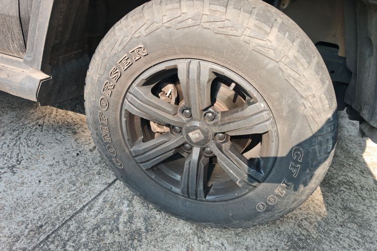 坦克300 2021款 越野版 2.0T 征服者车身外观10