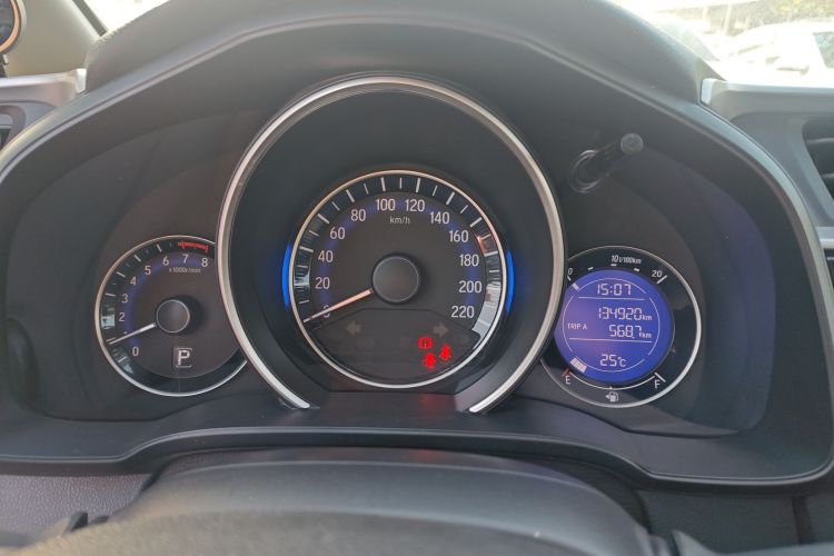 本田 飞度 2014款 1.5L SE CVT时尚型中控内饰14