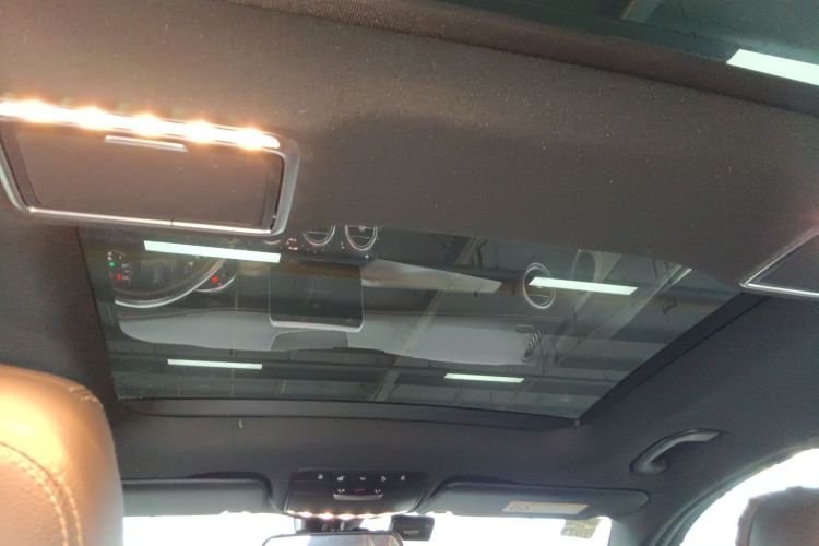 奔驰GLC 2019款 GLC 200 L 4MATIC局部细节22