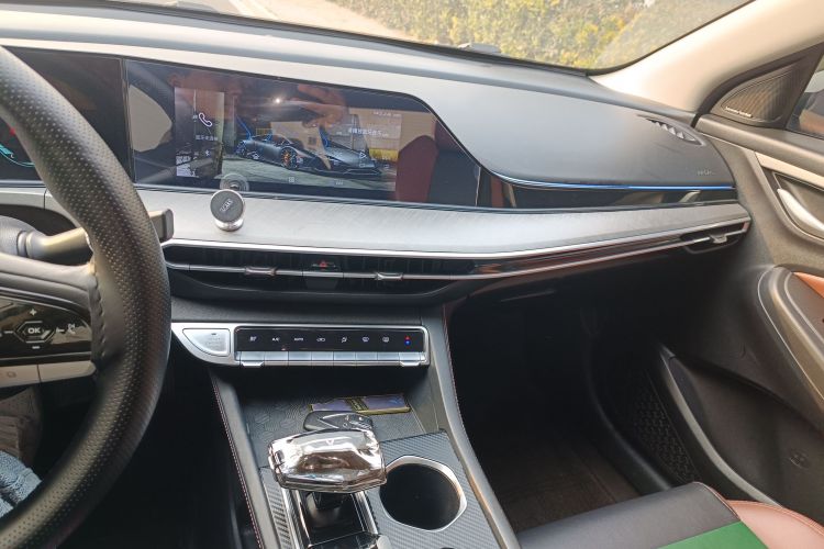 长安 逸动 2022款 PLUS 蓝鲸NE 1.4T GDI DCT尊贵版局部细节16