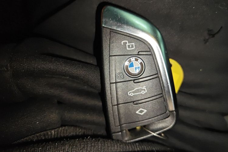 宝马3系 2024款 320Li M运动套装中控内饰11