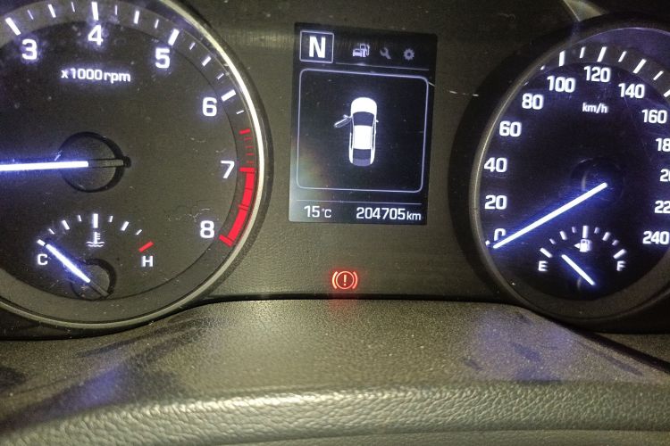 现代 领动 2016款 1.6L 自动智炫·精英型中控内饰15