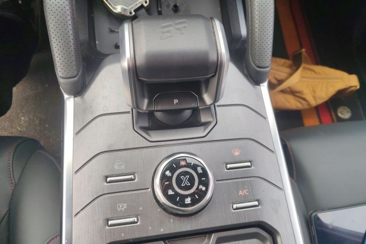 捷途旅行者 2023款 2.0T 四驱穿越PRO+中控内饰18