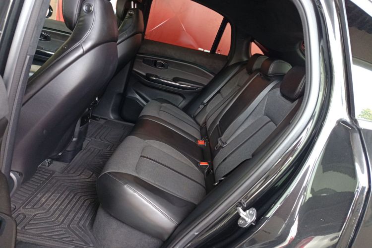 蔚来EC6 2022款 75kWh 性能版中控内饰7004