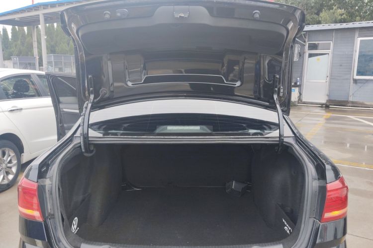 大众 朗逸 2017款 1.6L 自动风尚版局部细节23