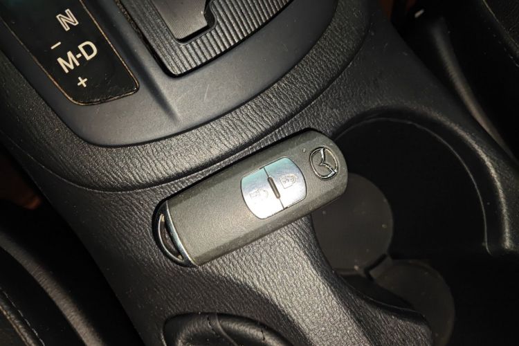 马自达CX-5 2013款 2.5L 自动四驱豪华型中控内饰7001