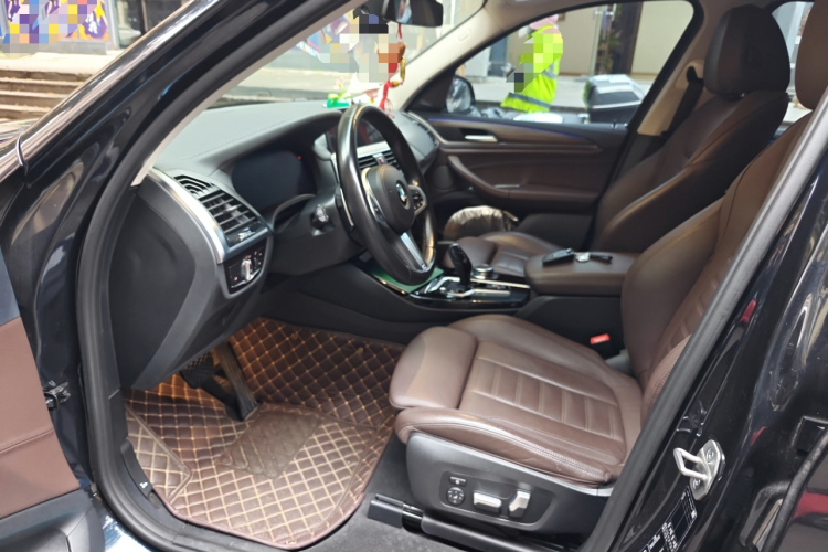 宝马X3 2021款 xDrive28i M运动套装中控内饰20