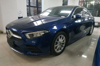 奔驰A级 2022款 A 200 L 运动轿车动感型