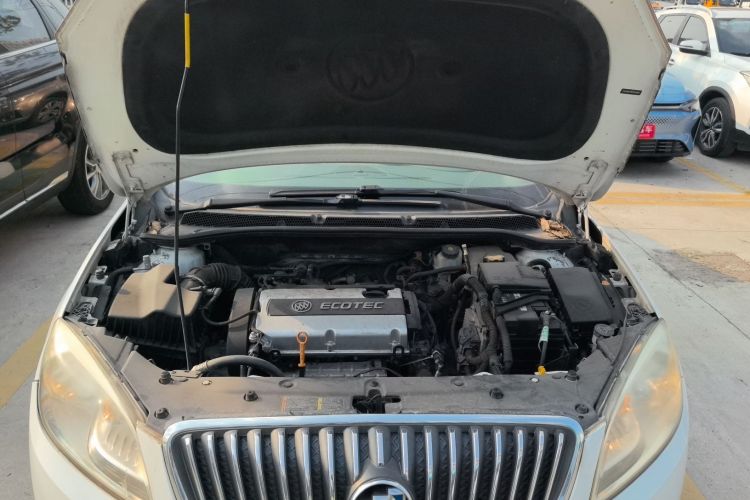 别克 英朗 2013款 GT 1.6L 自动时尚版局部细节24