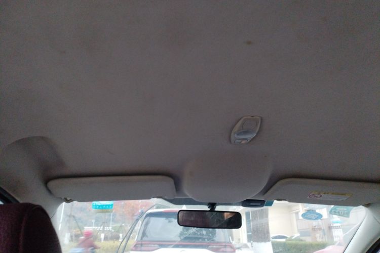 福特 福克斯 2015款 三厢 1.6L 自动舒适型中控内饰22