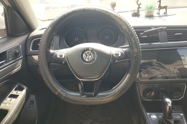 大众 朗逸 2017款 1.6L 自动舒适版中控内饰13