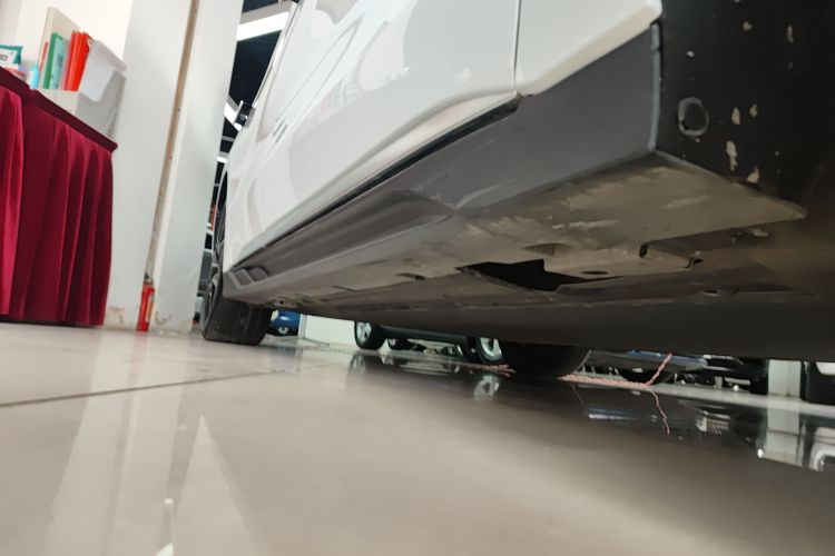 比亚迪 汉 2022款 EV 创世版 610KM四驱尊享型局部细节9001