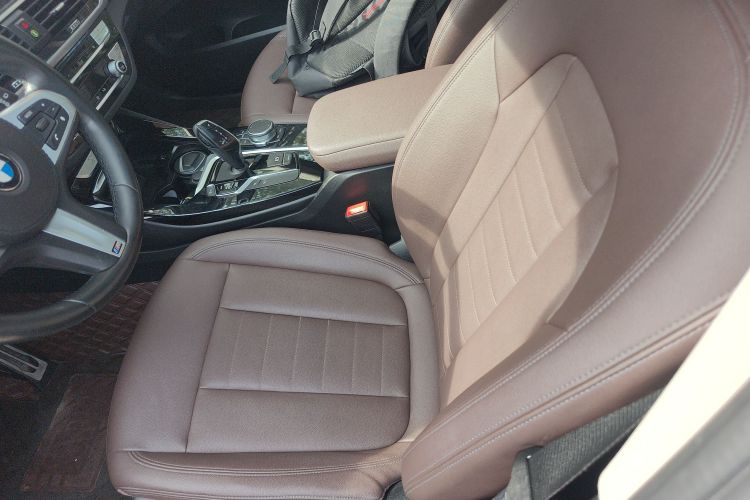 宝马X3 2018款 xDrive25i M运动套装 国VI局部细节19