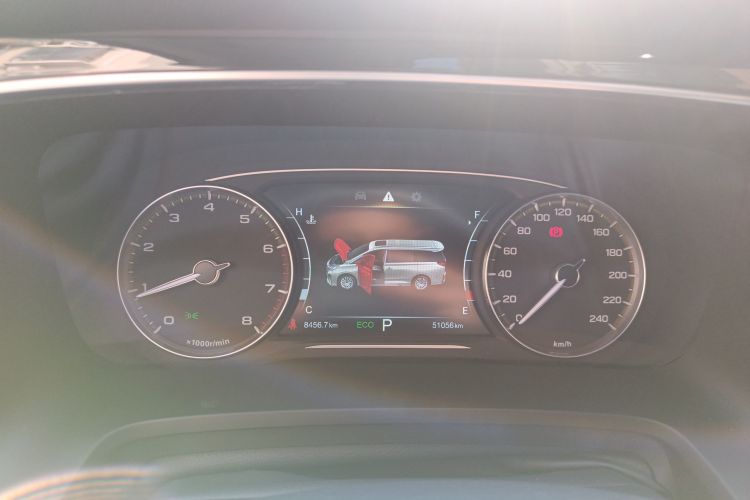 广汽传祺 传祺M8 2021款 领秀系列 390T 尊享版中控内饰14