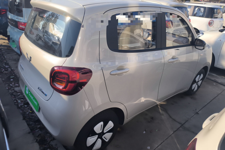 五菱汽车 宏光MINIEV 2025款 四门版 进阶款车身外观6005