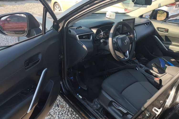 丰田 锋兰达 2022款 2.0L CVT精英版中控内饰7003