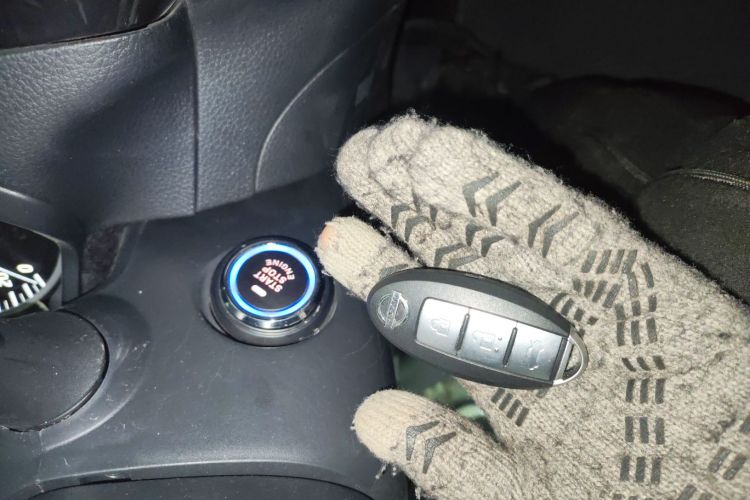 日产 轩逸 2022款 经典 1.6XE CVT舒适版中控内饰7001