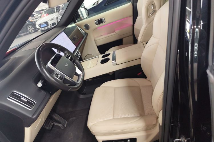 理想汽车 理想L9 2022款 Max中控内饰19