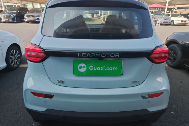 零跑汽车 零跑T03 2023款 310轻享版车身外观6