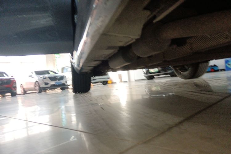 比亚迪 秦PLUS 2021款 DM-i 55KM 旗舰型局部细节9001