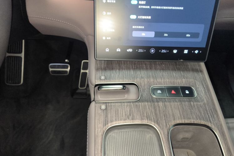 蔚来ES7 2022款 100kWh 首发版局部细节18