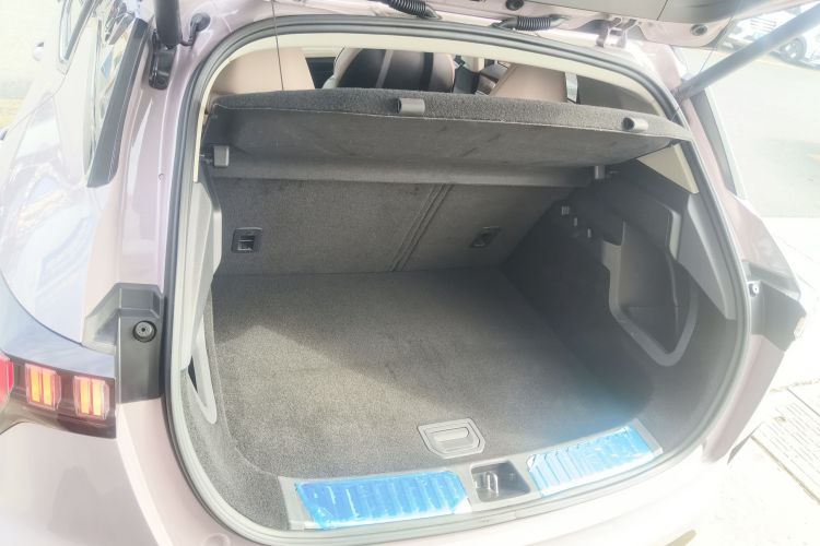 领克06 2023款 Remix 1.5T Shero机舱底盘23